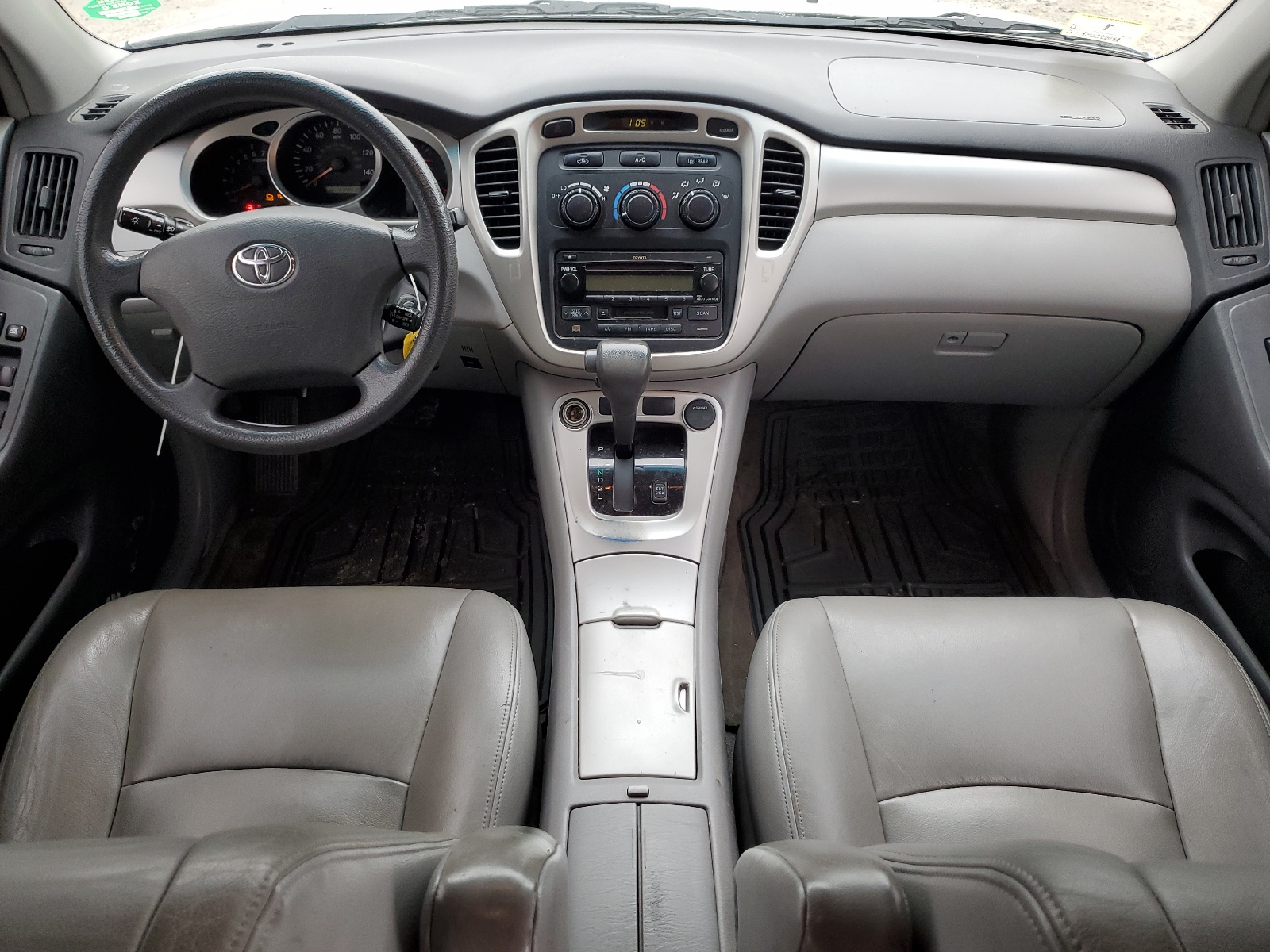 JTEGD21A840101634 2004 Toyota Highlander