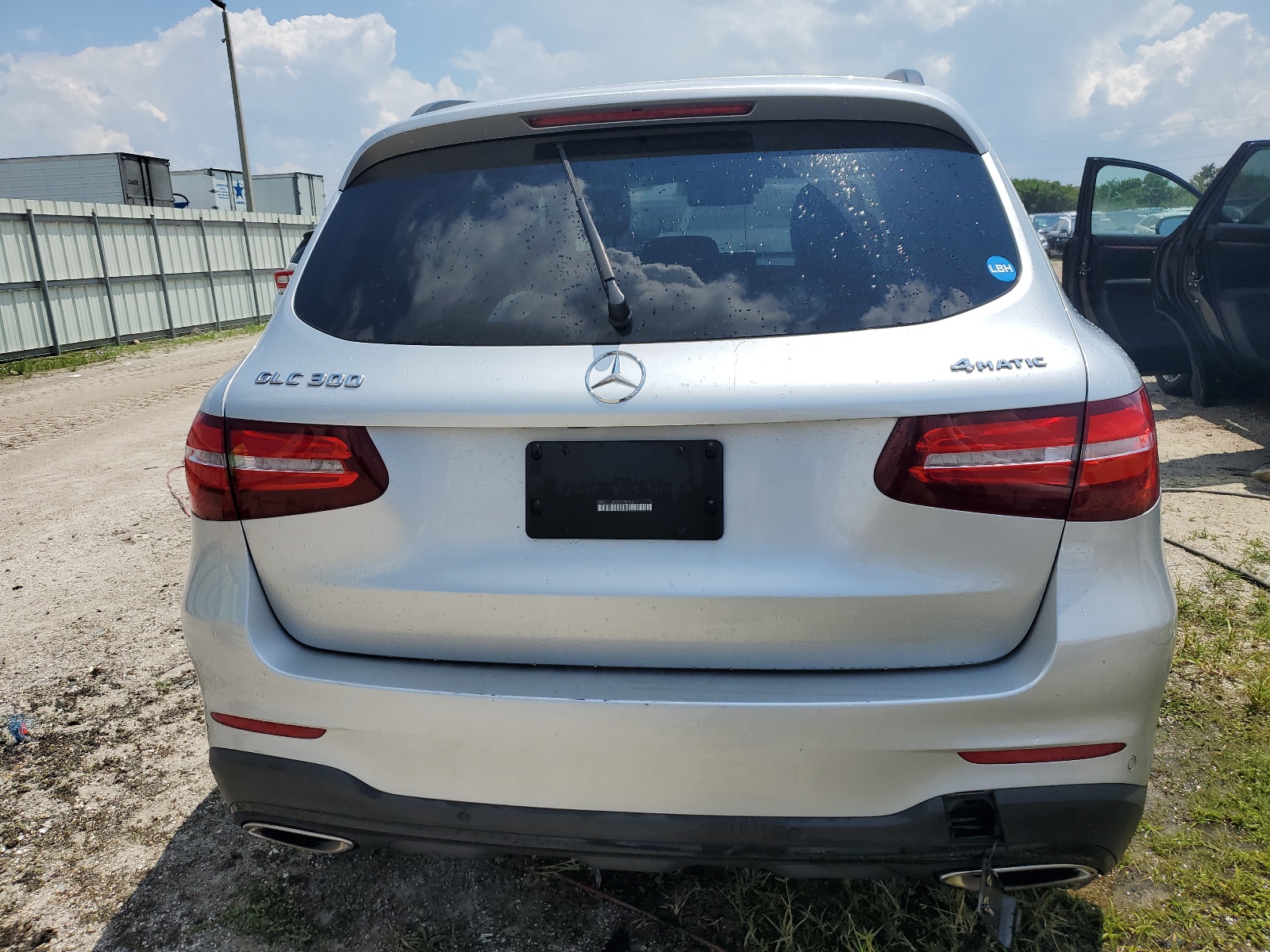 WDC0G4KB3JV074786 2018 Mercedes-Benz Glc 300 4Matic