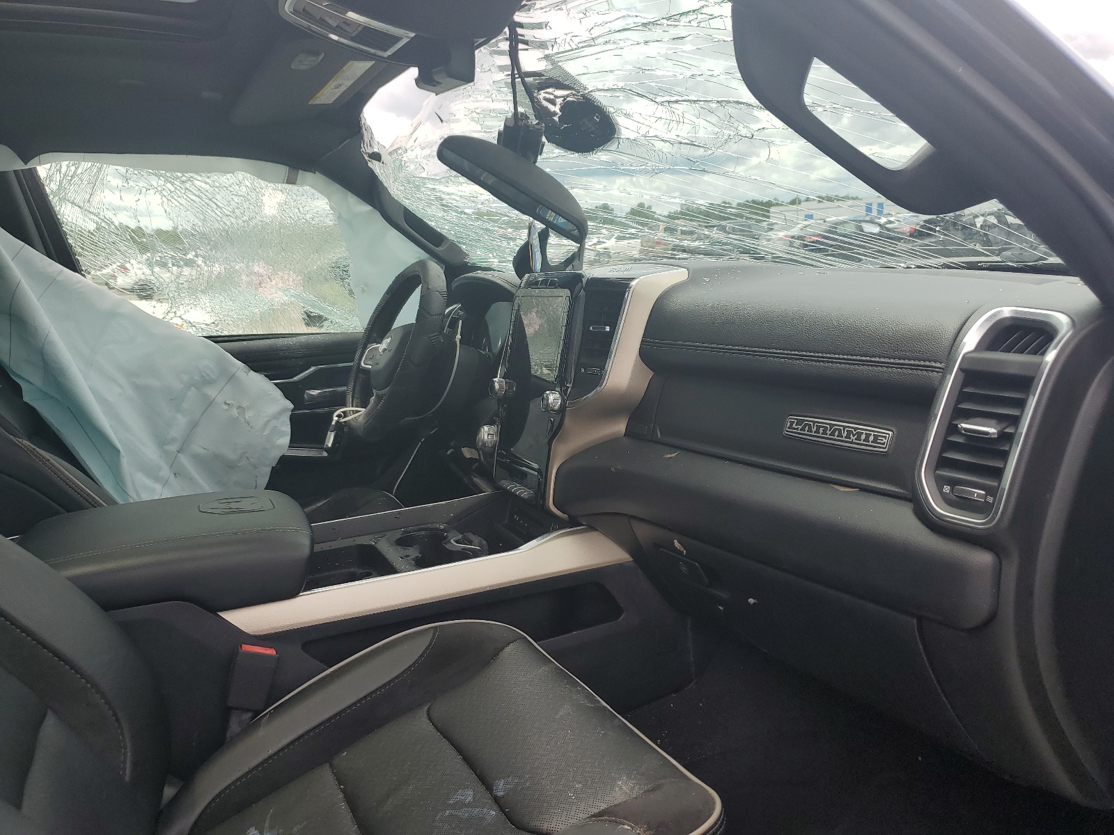 1C6SRFJT2KN707754 2019 Ram 1500 Laramie