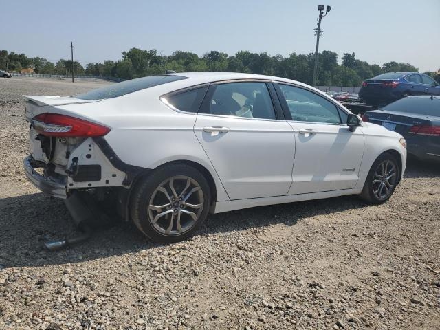  FORD FUSION 2017 White