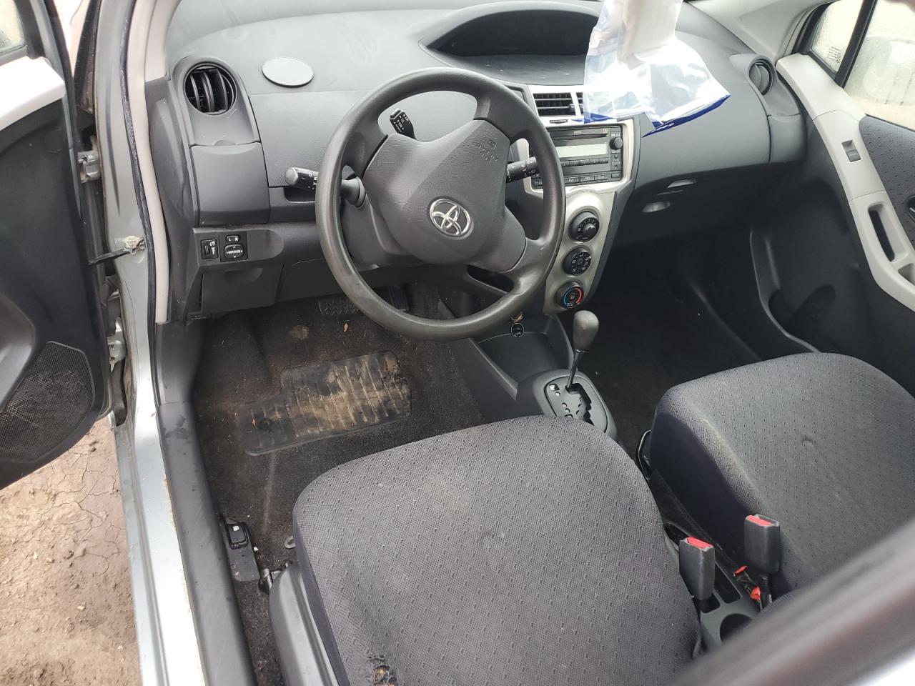 JTDJT903695256962 2009 Toyota Yaris