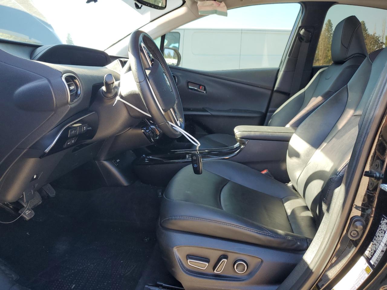 2016 Toyota Prius VIN: JTDKARFU3G3525180 Lot: 65444044