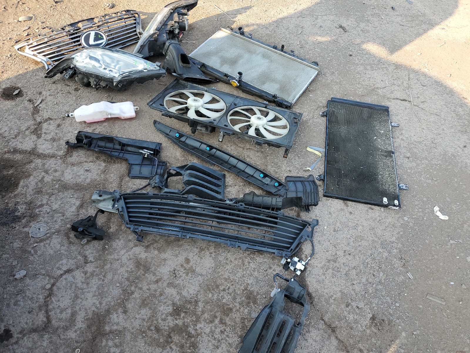 JTHBK1GG6E2090664 2014 Lexus Es 350