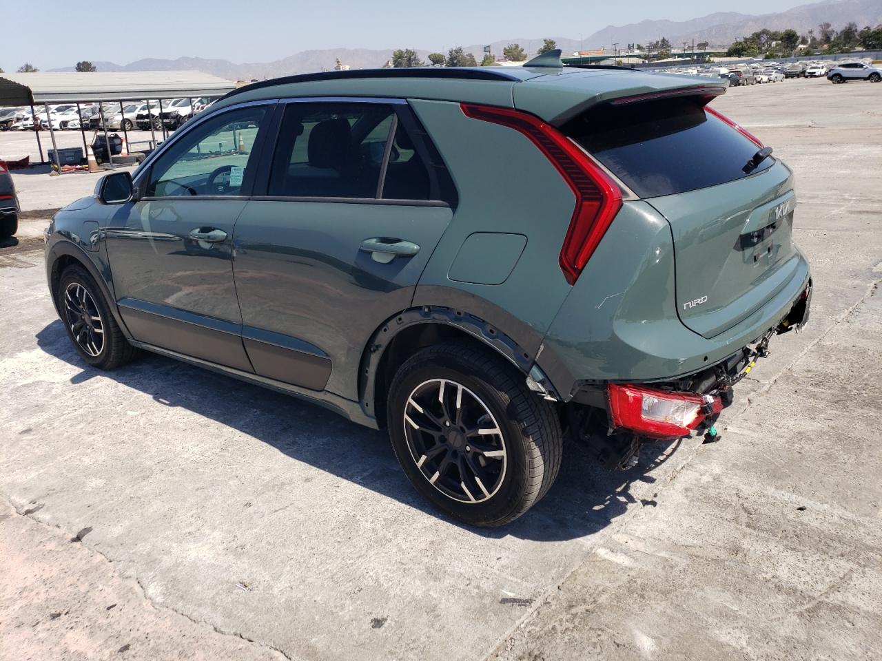 KNDCS3LF1P5064487 Kia Niro EX 2