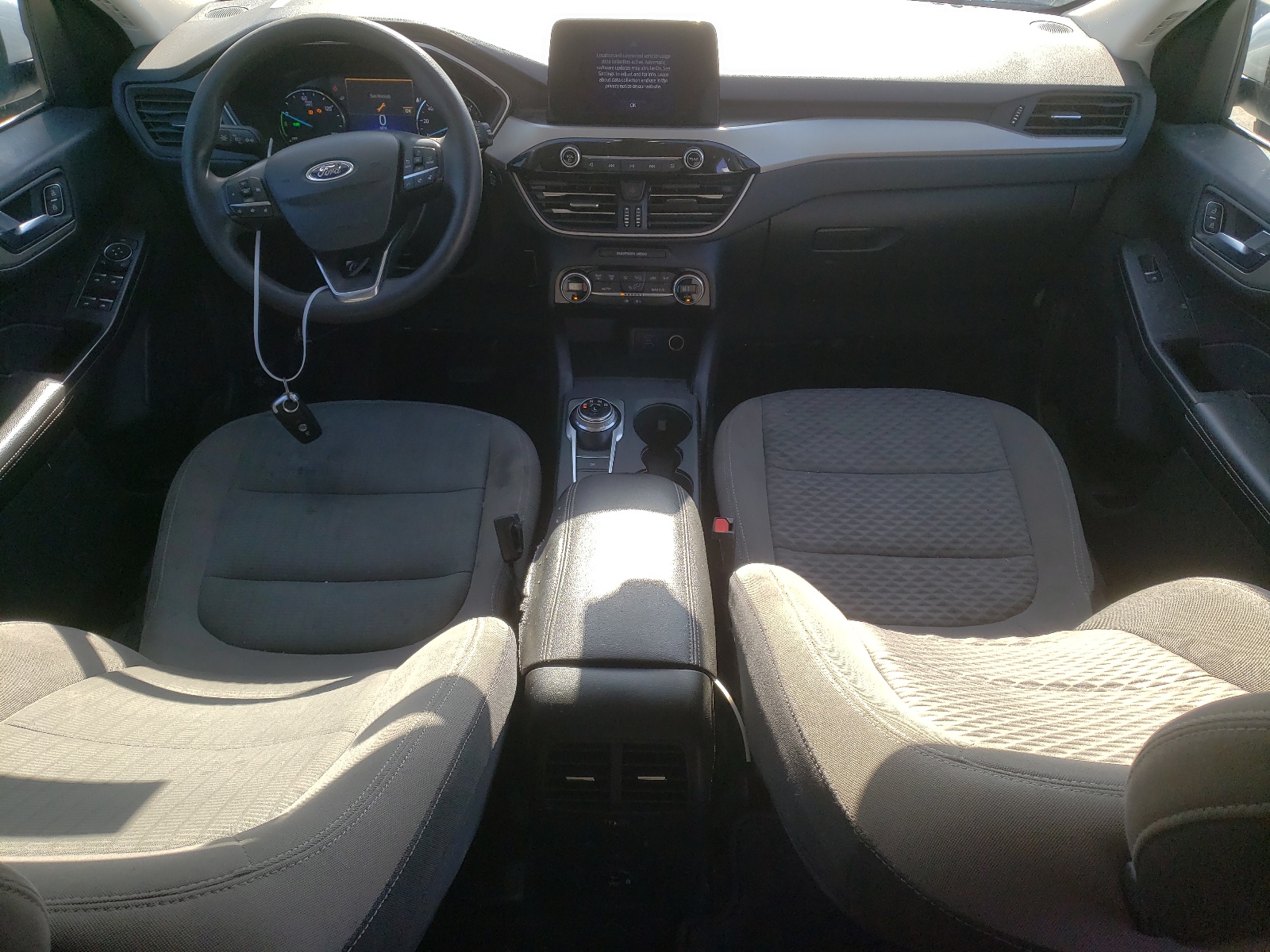 1FMCU0BZXMUA43168 2021 Ford Escape Se