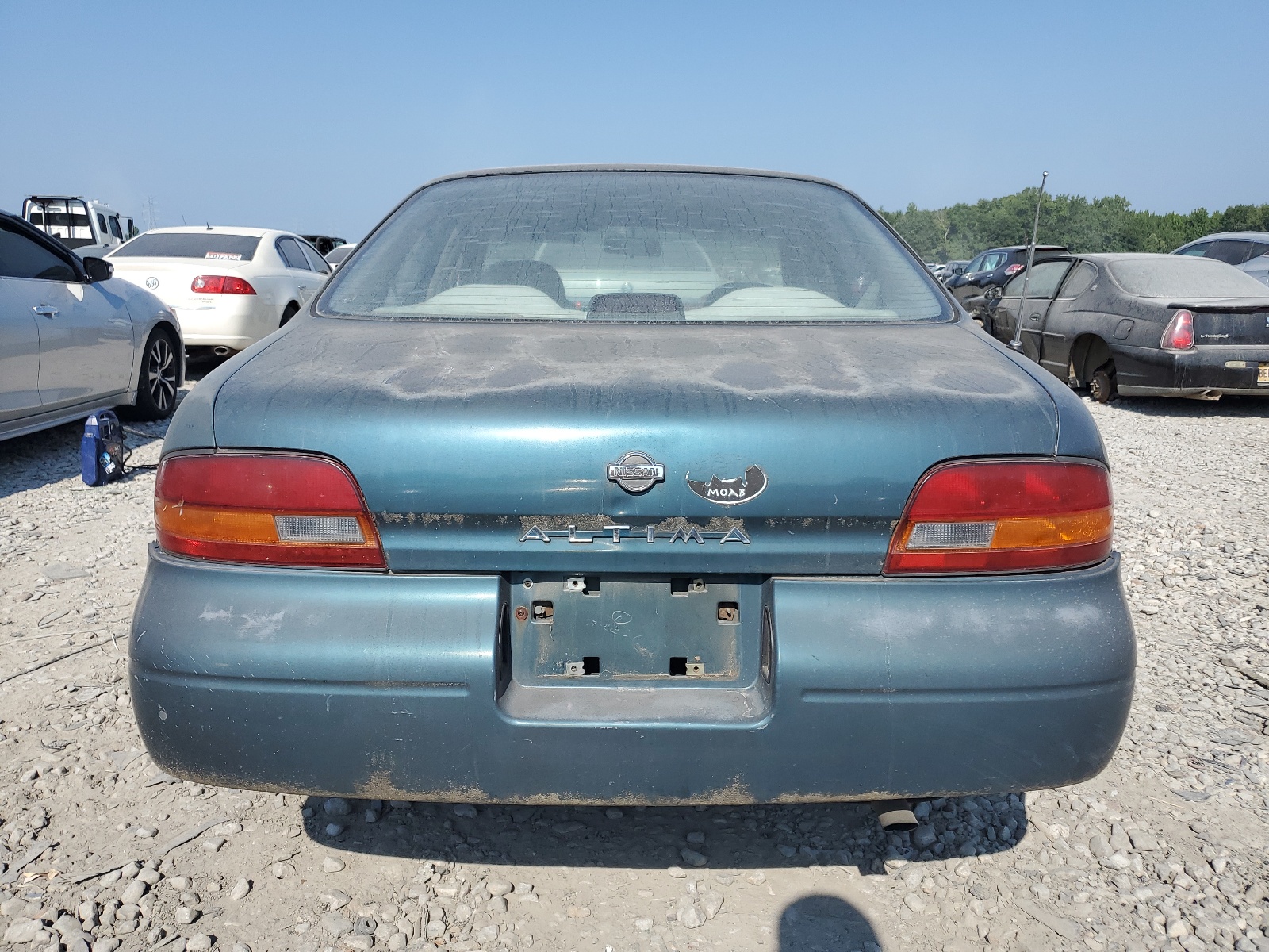 1N4BU31D0RC184339 1994 Nissan Altima Xe