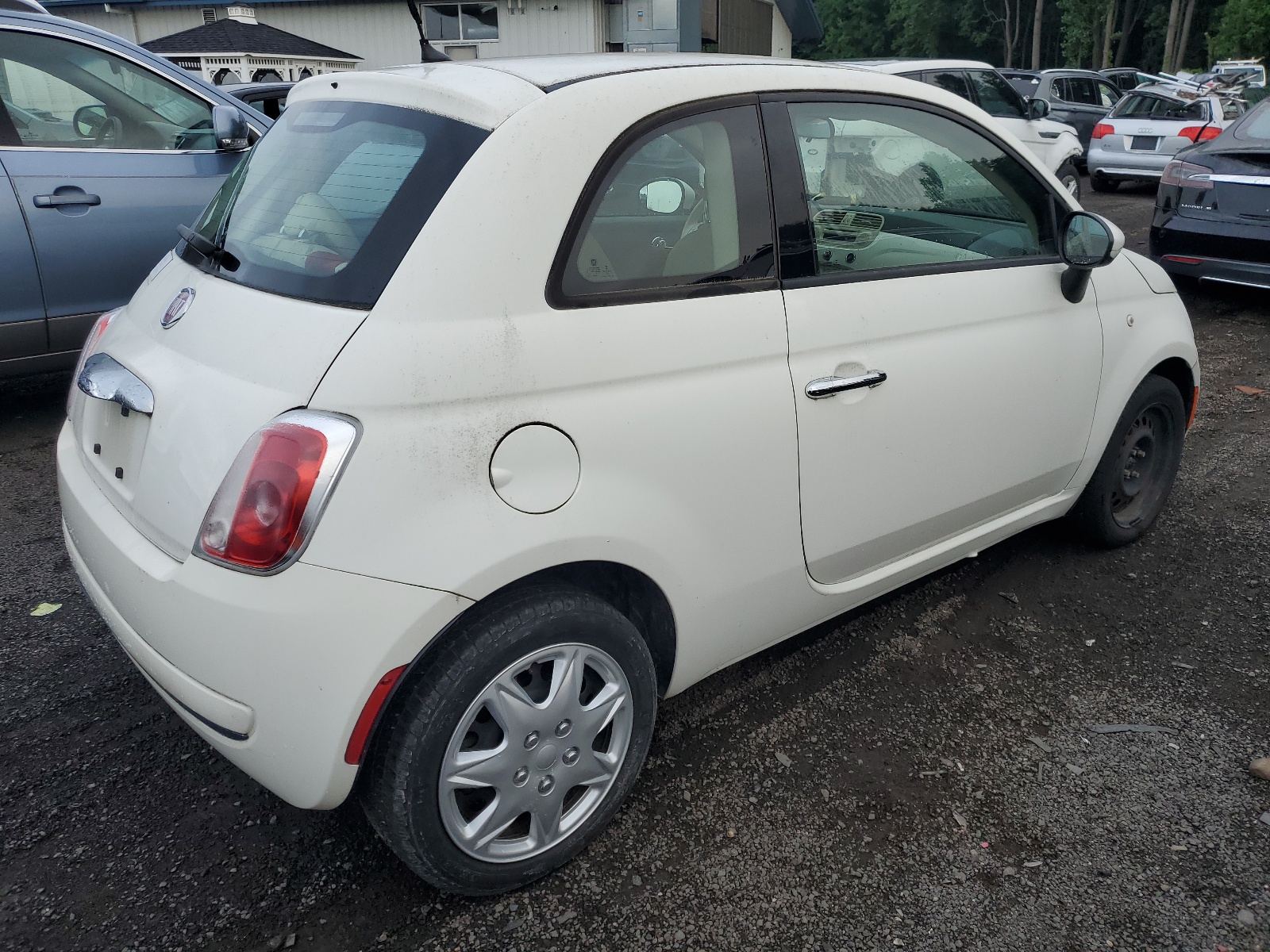 2015 Fiat 500 Pop vin: 3C3CFFAR2FT528215