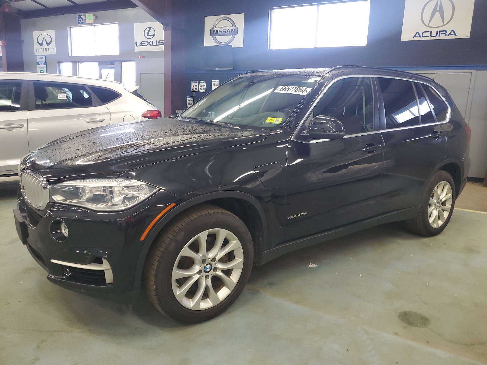 2016 BMW X5 Xdr40E vin: 5UXKT0C52G0S77572