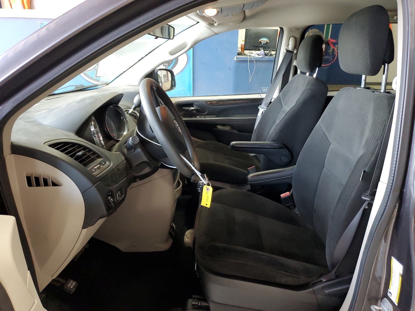 2C4RDGBG9FR685631 2015 Dodge Grand Caravan Se