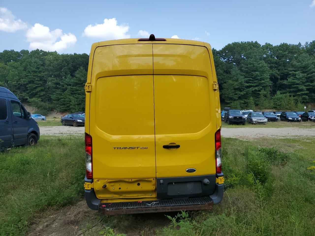 1FTKR3XM4GKB35165 2016 Ford Transit T-250