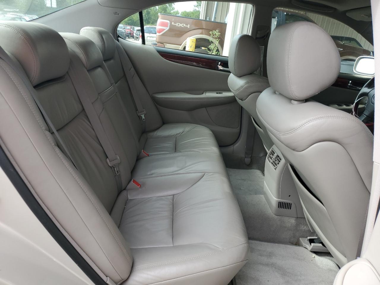 2002 Lexus Es 300 VIN: JTHBF30G720068500 Lot: 66433244