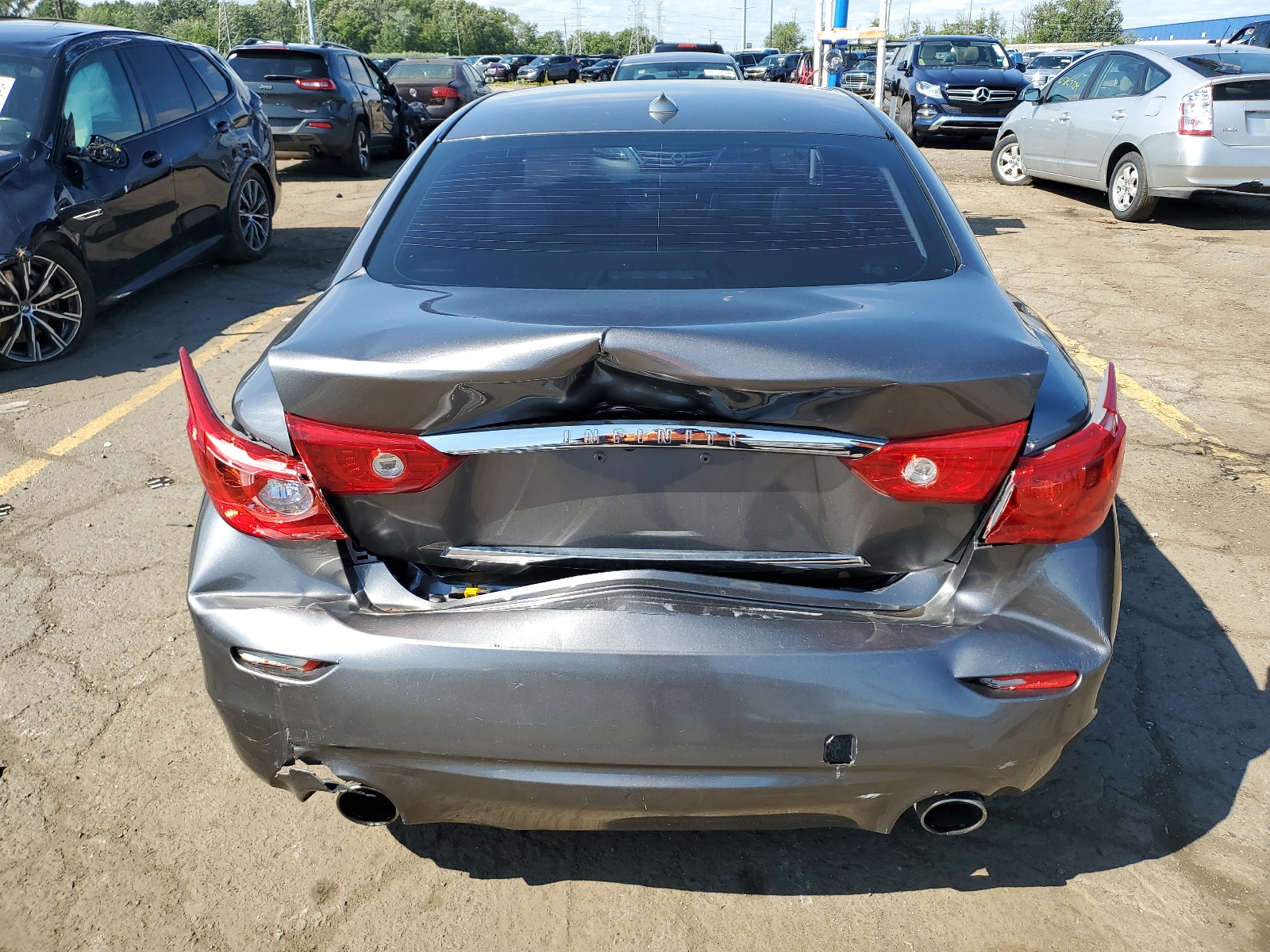 JN1BV7AR7EM703064 2014 Infiniti Q50 Base