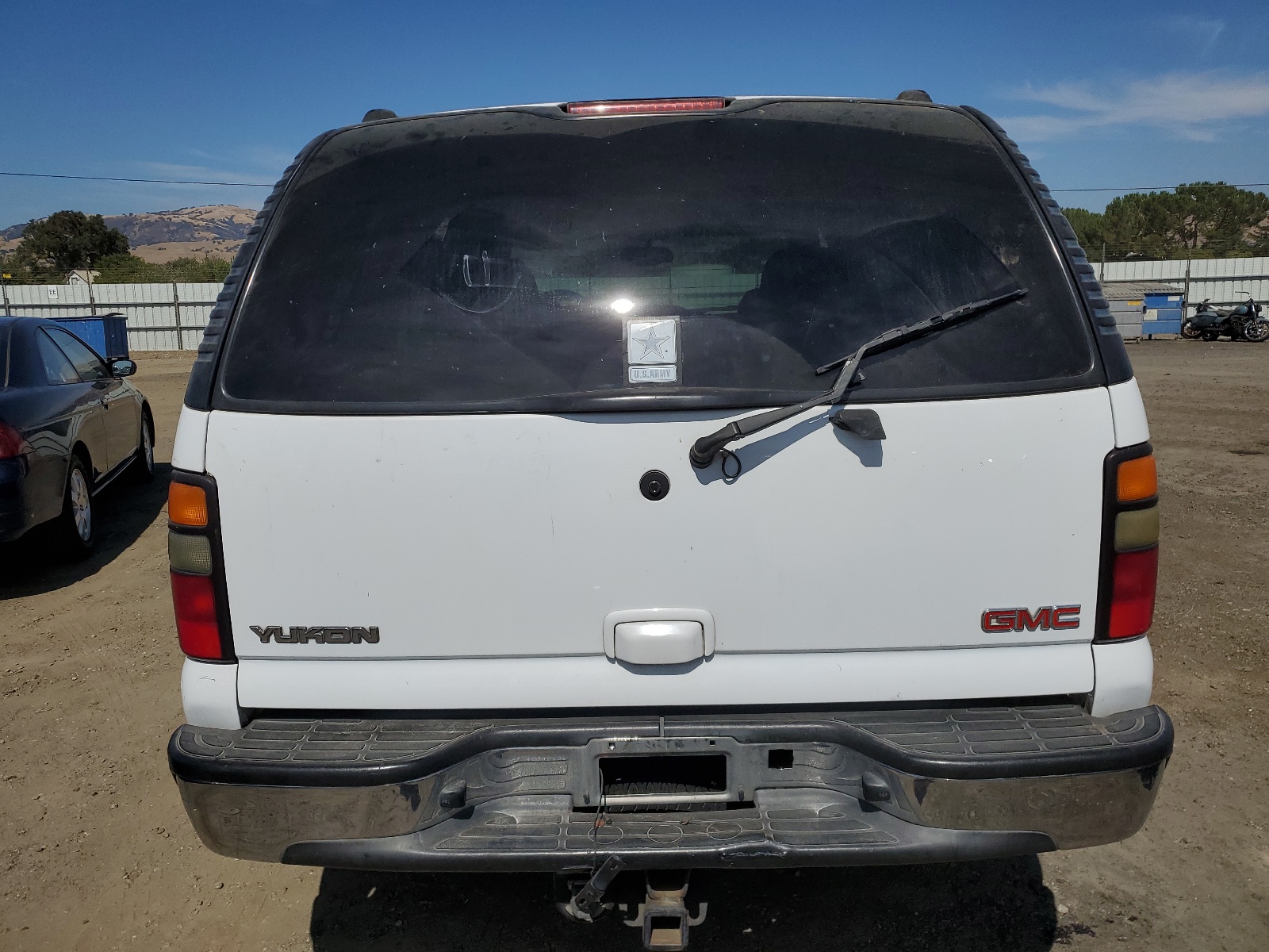 1GKEC13T94R235852 2004 GMC Yukon