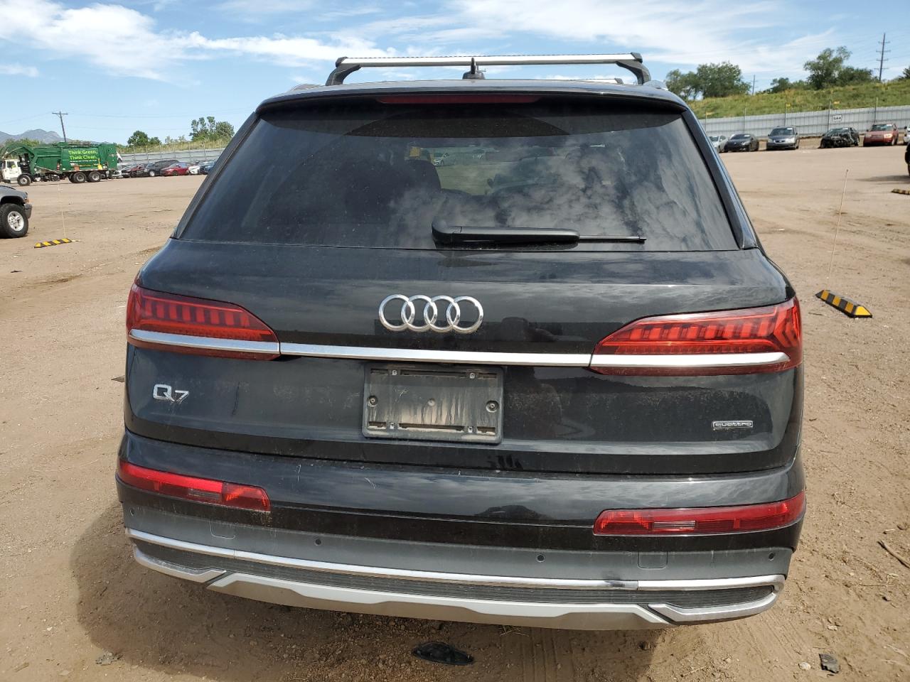 WA1LXBF71PD007562 2023 Audi Q7 Premium Plus