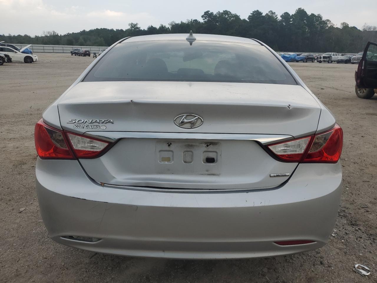 5NPEC4AC5DH611003 2013 Hyundai Sonata Se