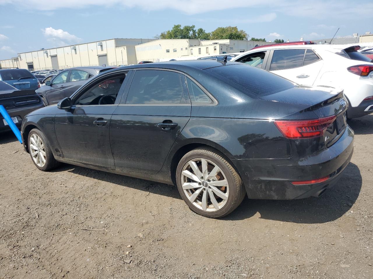 WAUANAF40HN002932 2017 AUDI A4 - Image 2