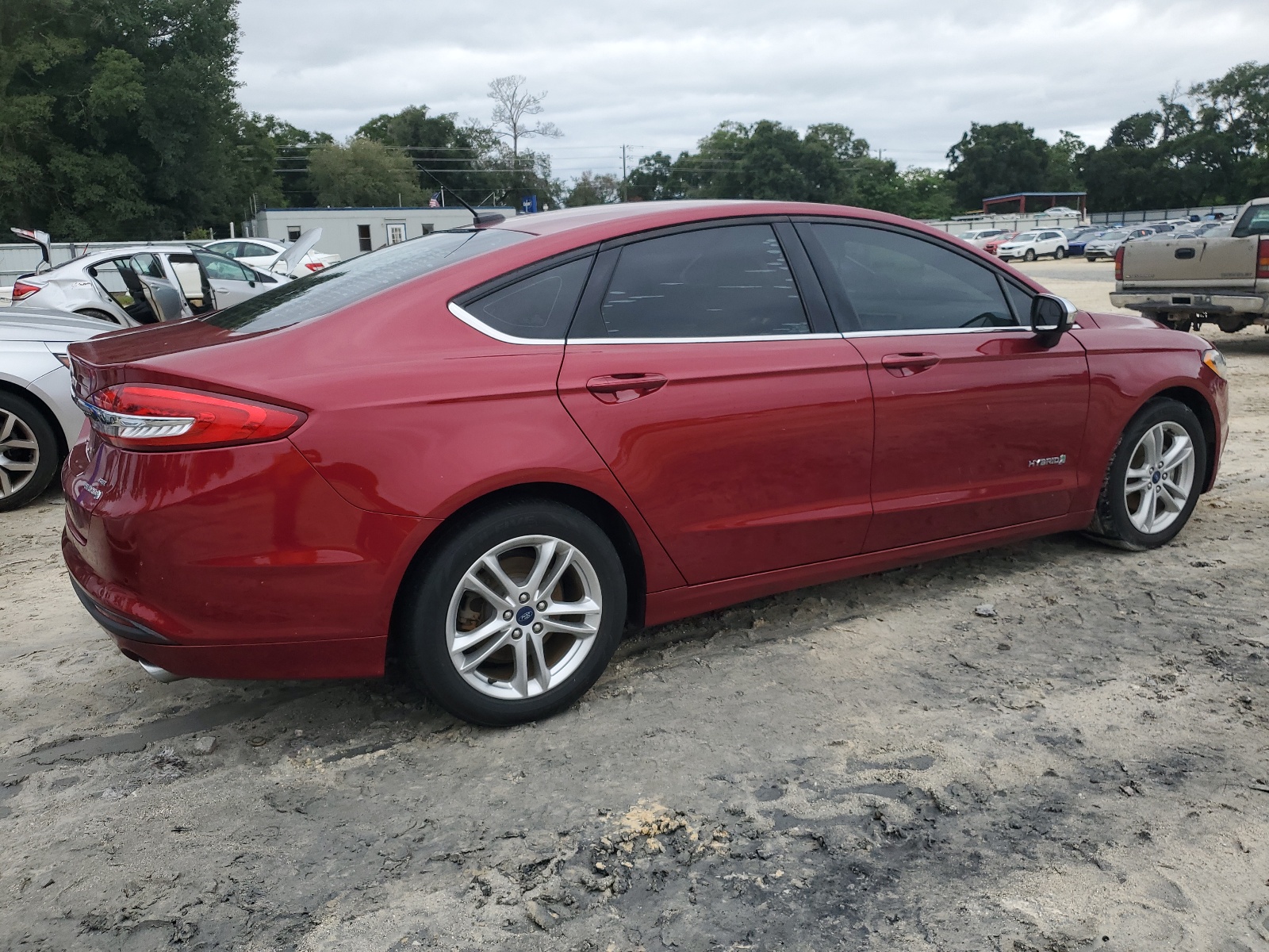 3FA6P0LU2JR235575 2018 Ford Fusion Se Hybrid