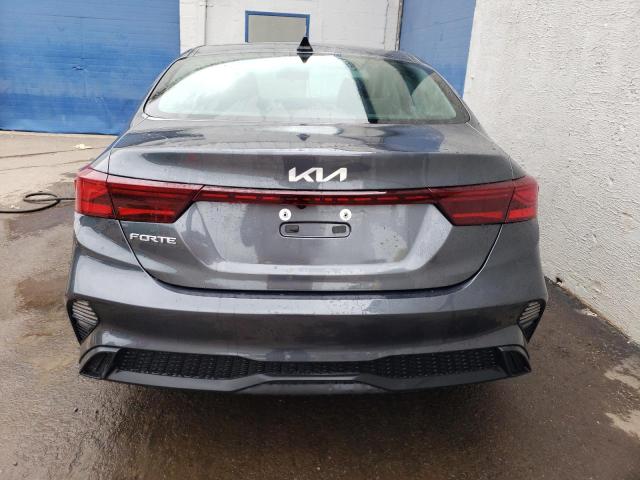 3KPF24AD7RE740307 Kia Forte LX 6