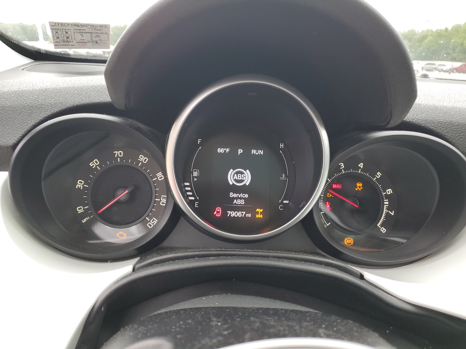 ZFBCFYAB3HP540393 2017 Fiat 500X Pop