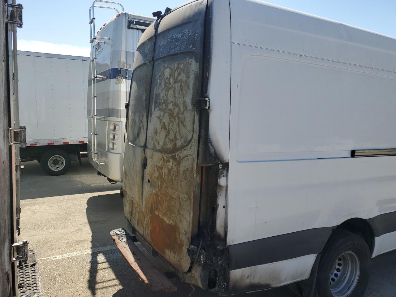 2019 Mercedes-Benz Sprinter - Image 10
