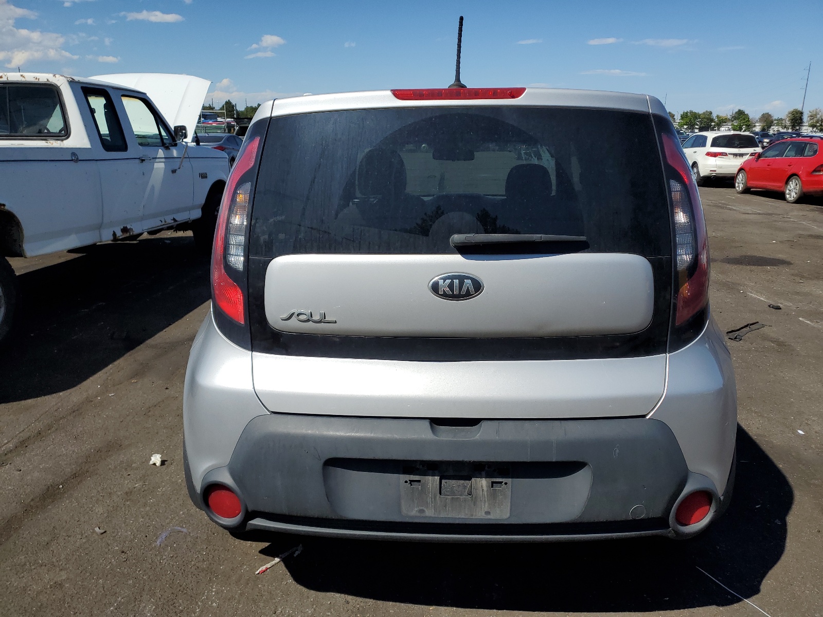 KNDJN2A2XF7801374 2015 Kia Soul