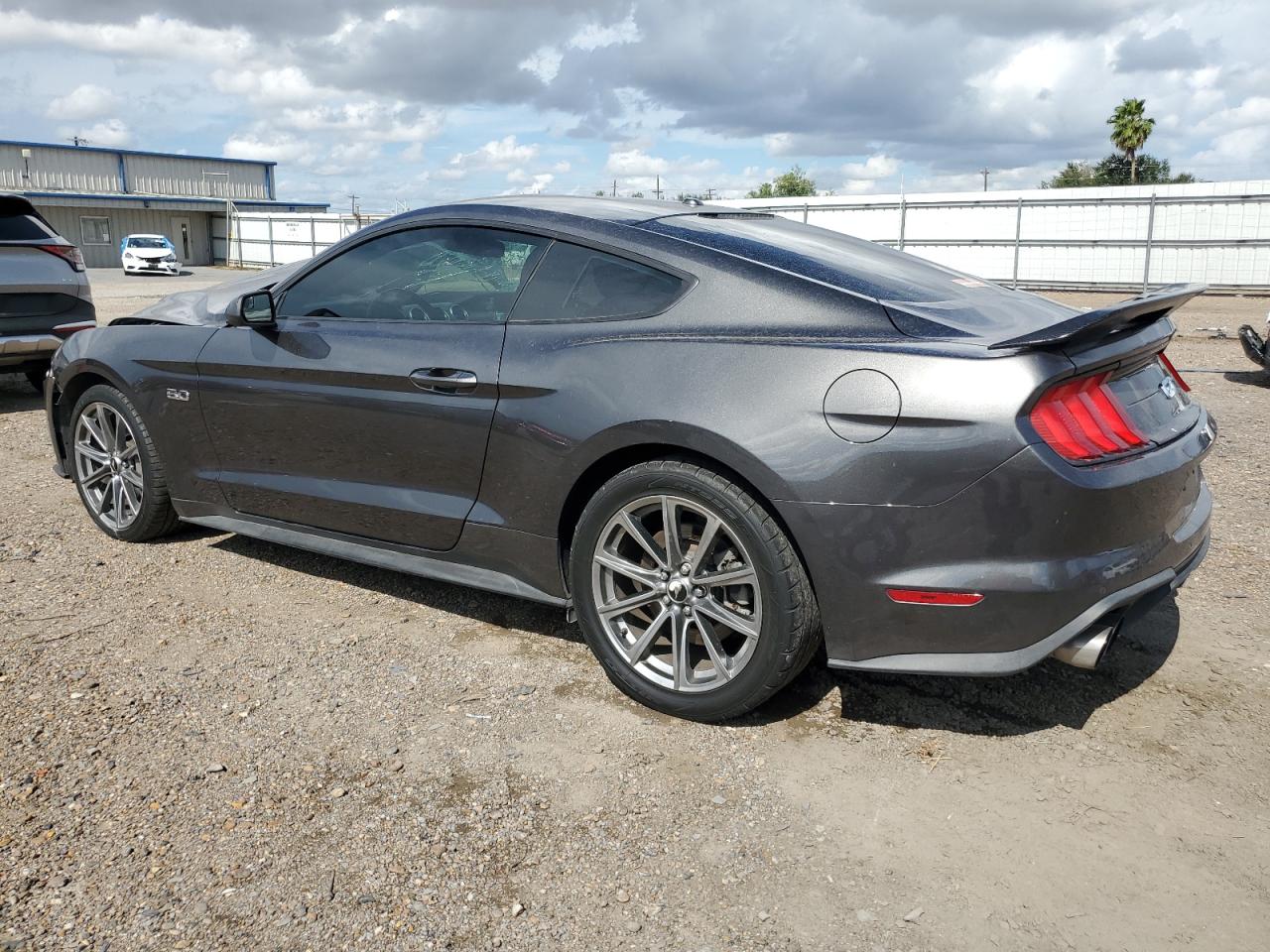 2019 Ford Mustang - Image 2