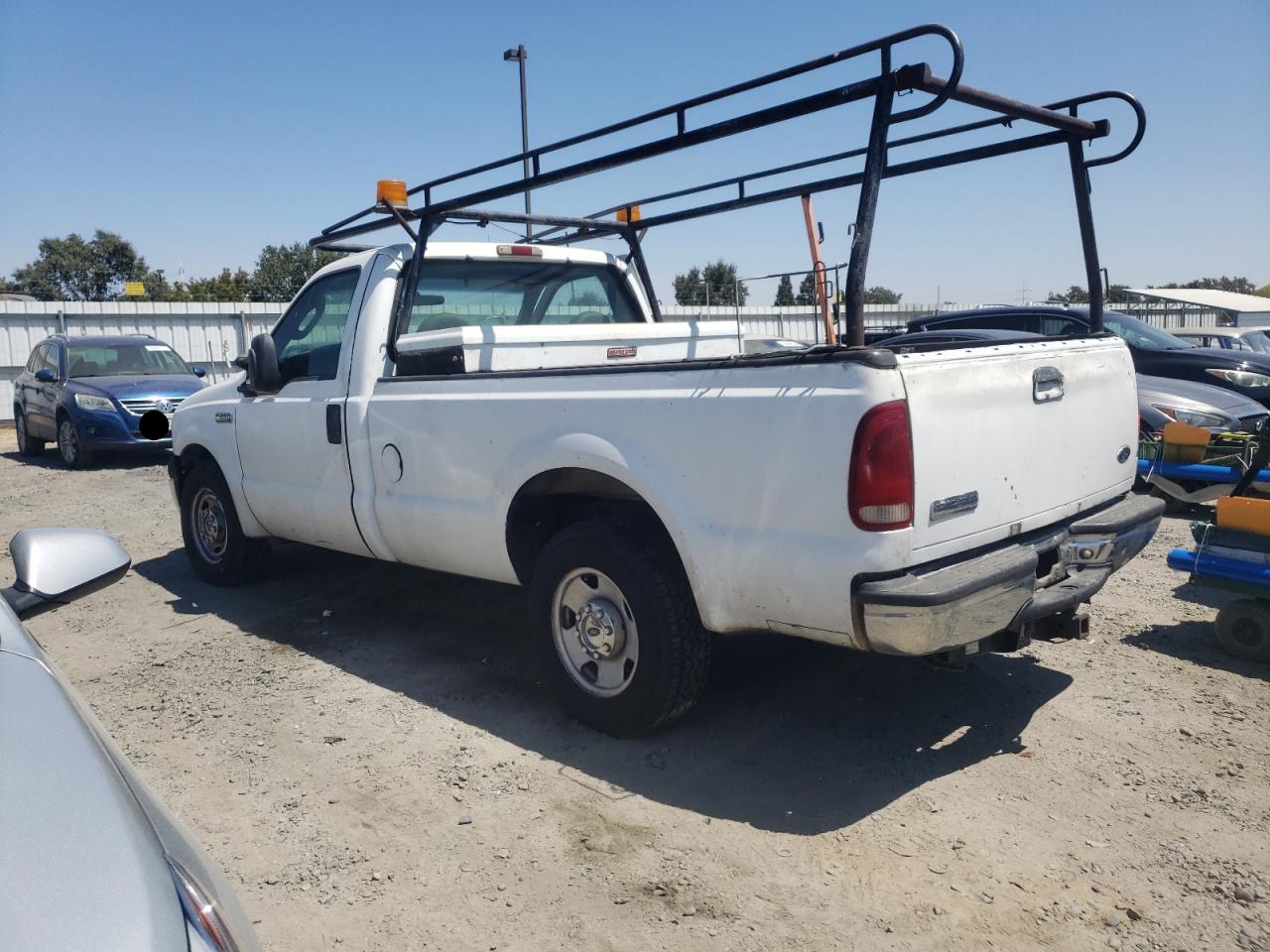 2005 Ford F250 - Image 2