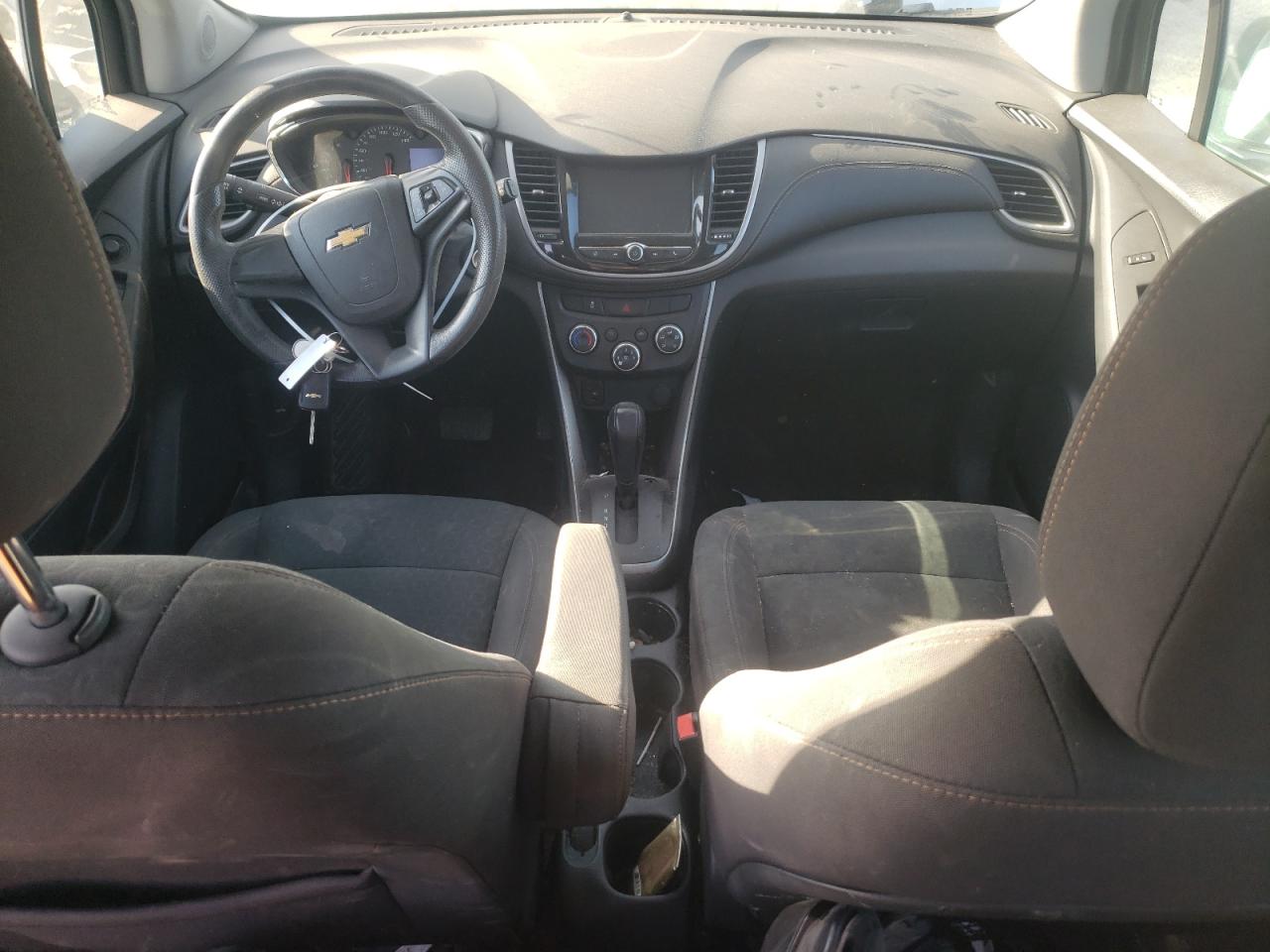 KL7CJKSB7HB076798 2017 Chevrolet Trax Ls