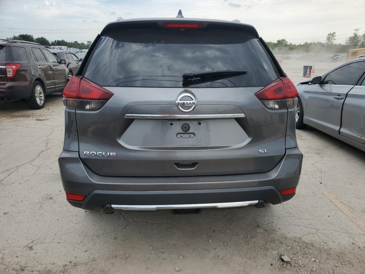 2018 Nissan Rogue S VIN: 5N1AT2MT7JC737543 Lot: 67670744