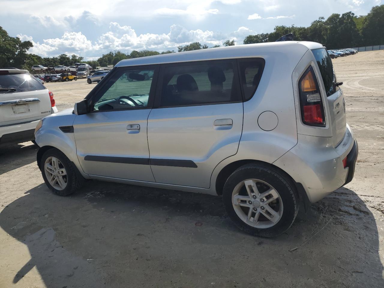2010 Kia Soul - Image 2
