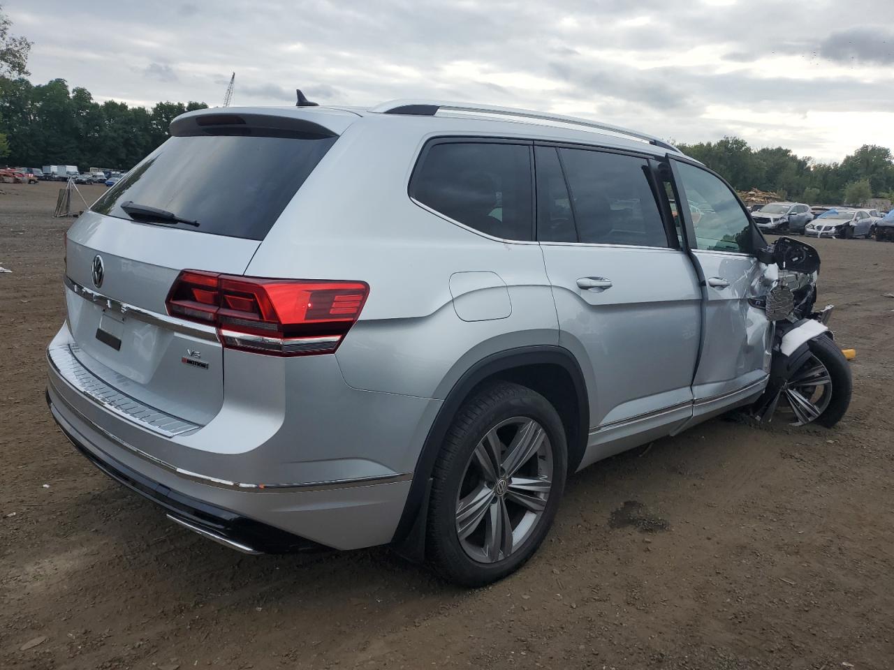 2019 Volkswagen Atlas Se VIN: 1V2XR2CA8KC513498 Lot: 69528684