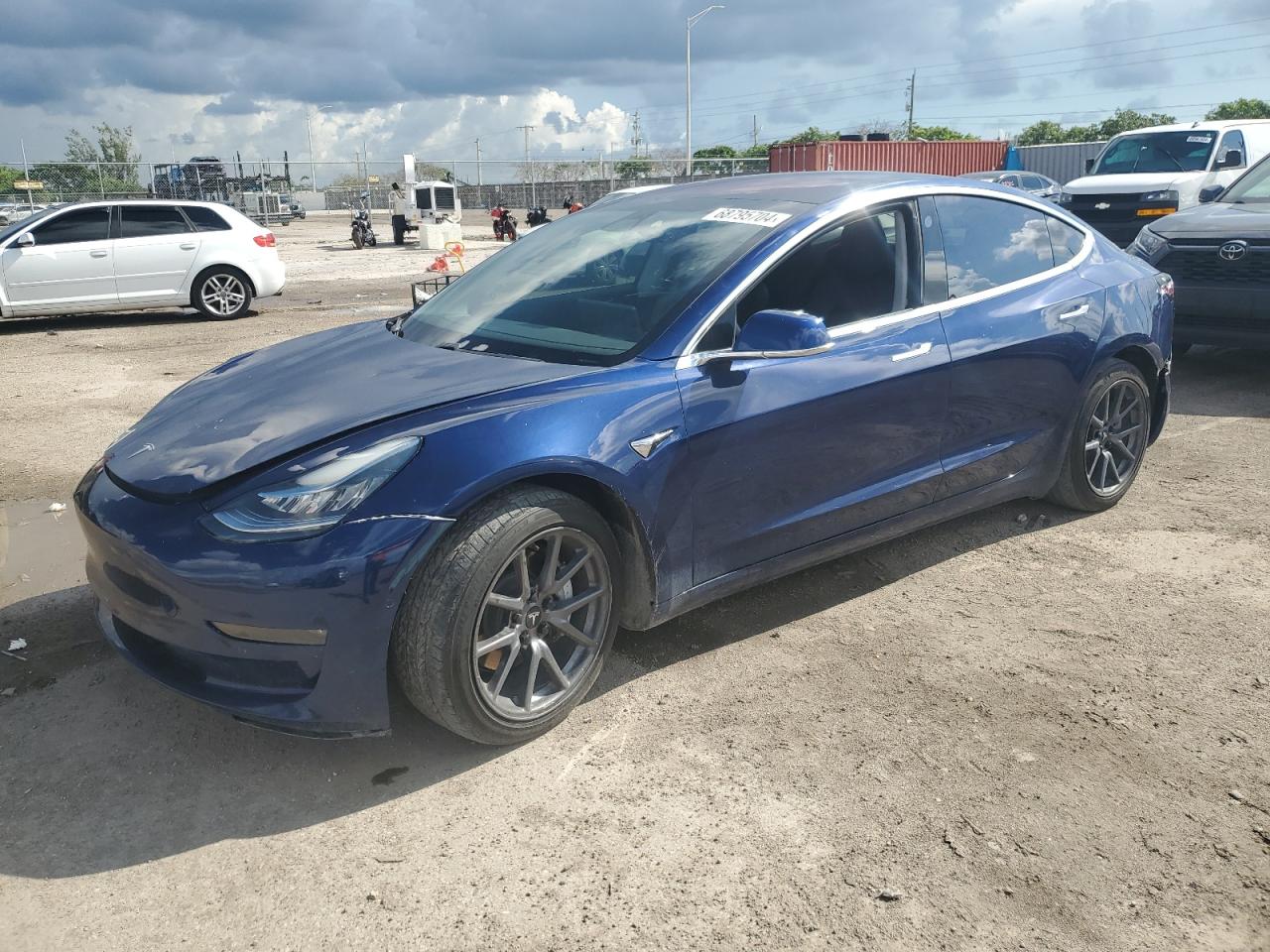 2018 Tesla Model 3 VIN: 5YJ3E1EB5JF054217 Lot: 68795704