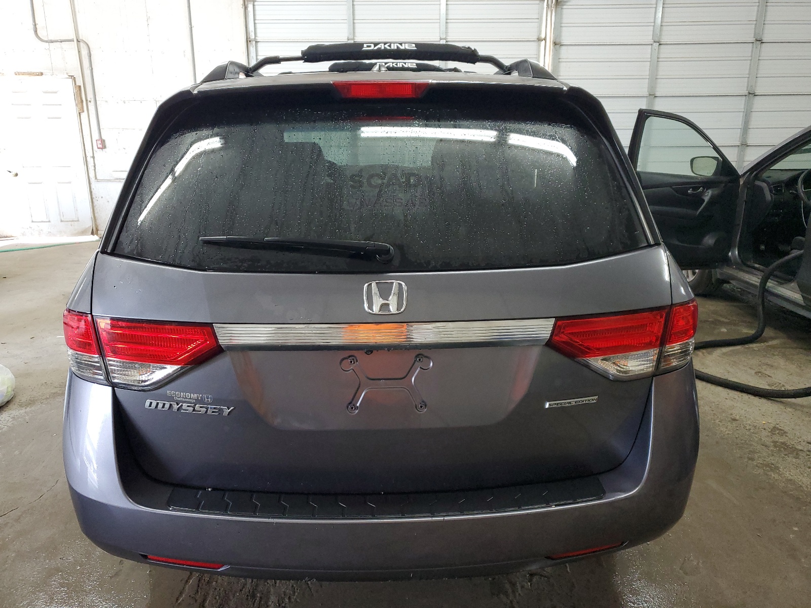 5FNRL5H39GB040986 2016 Honda Odyssey Se