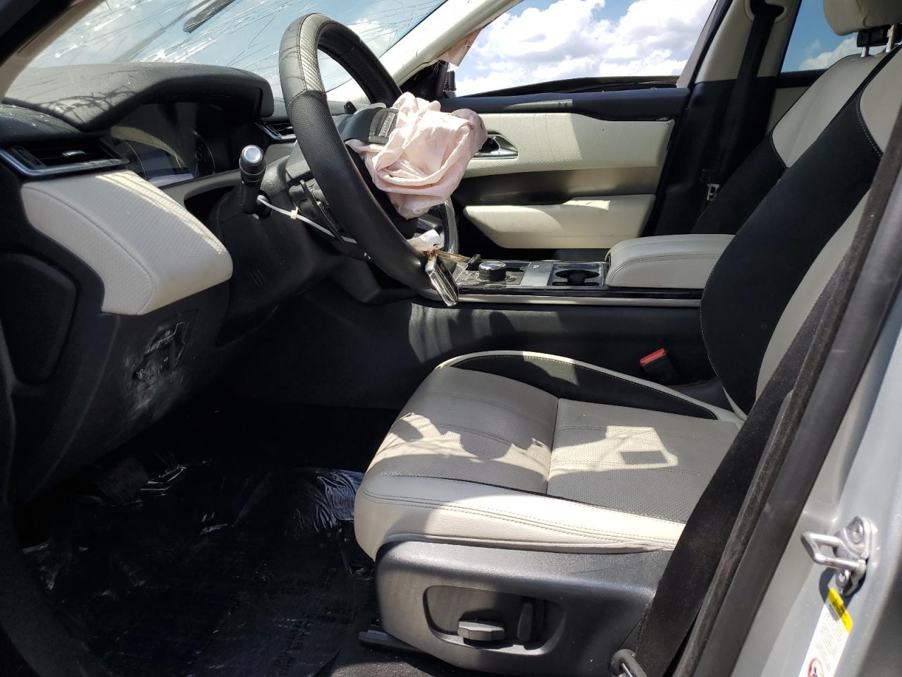 2018 Land Rover Range Rover Velar S VIN: SALYB2RV6JA719653 Lot: 64940964