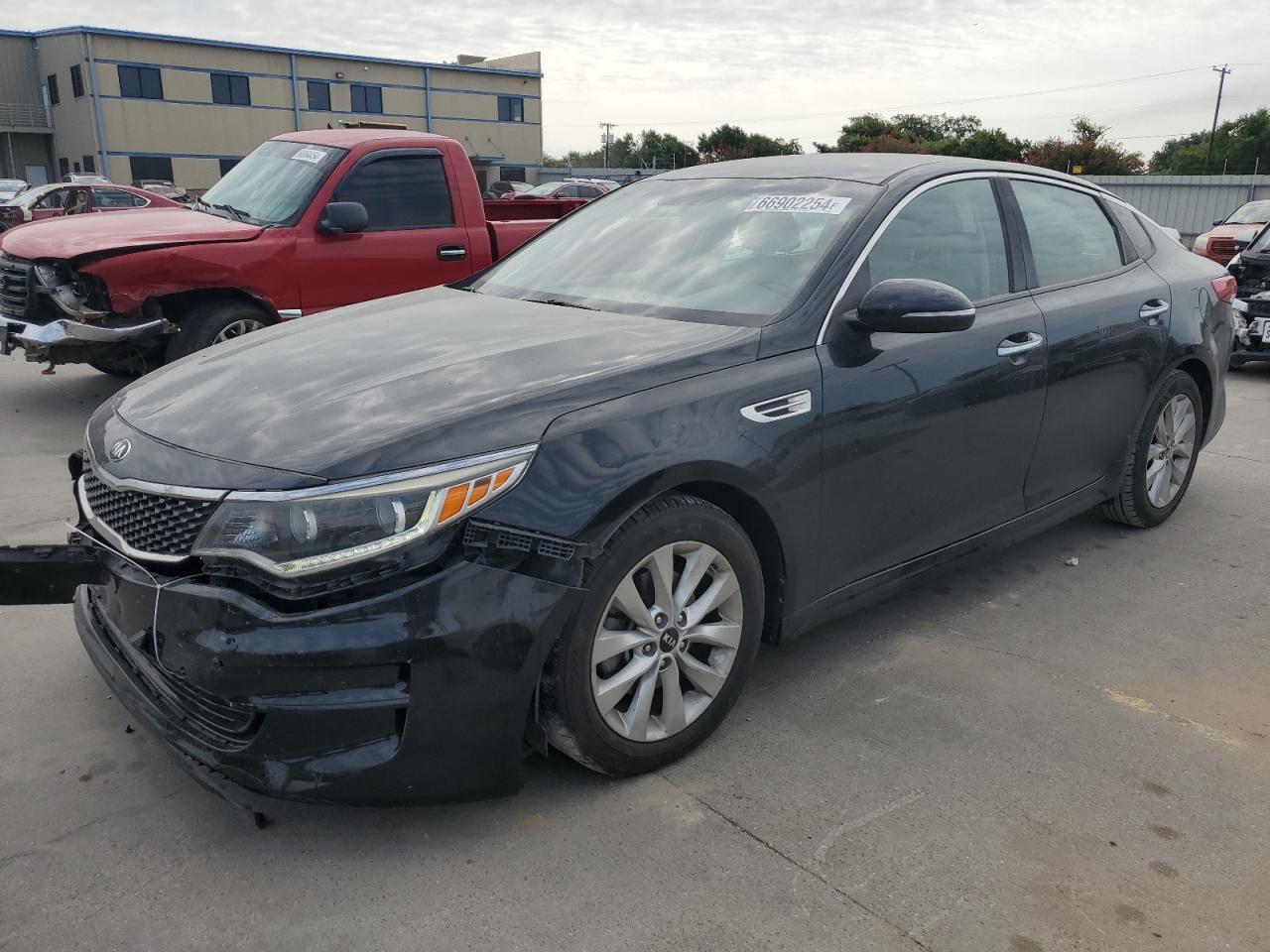 5XXGU4L36GG078047 2016 KIA OPTIMA - Image 1