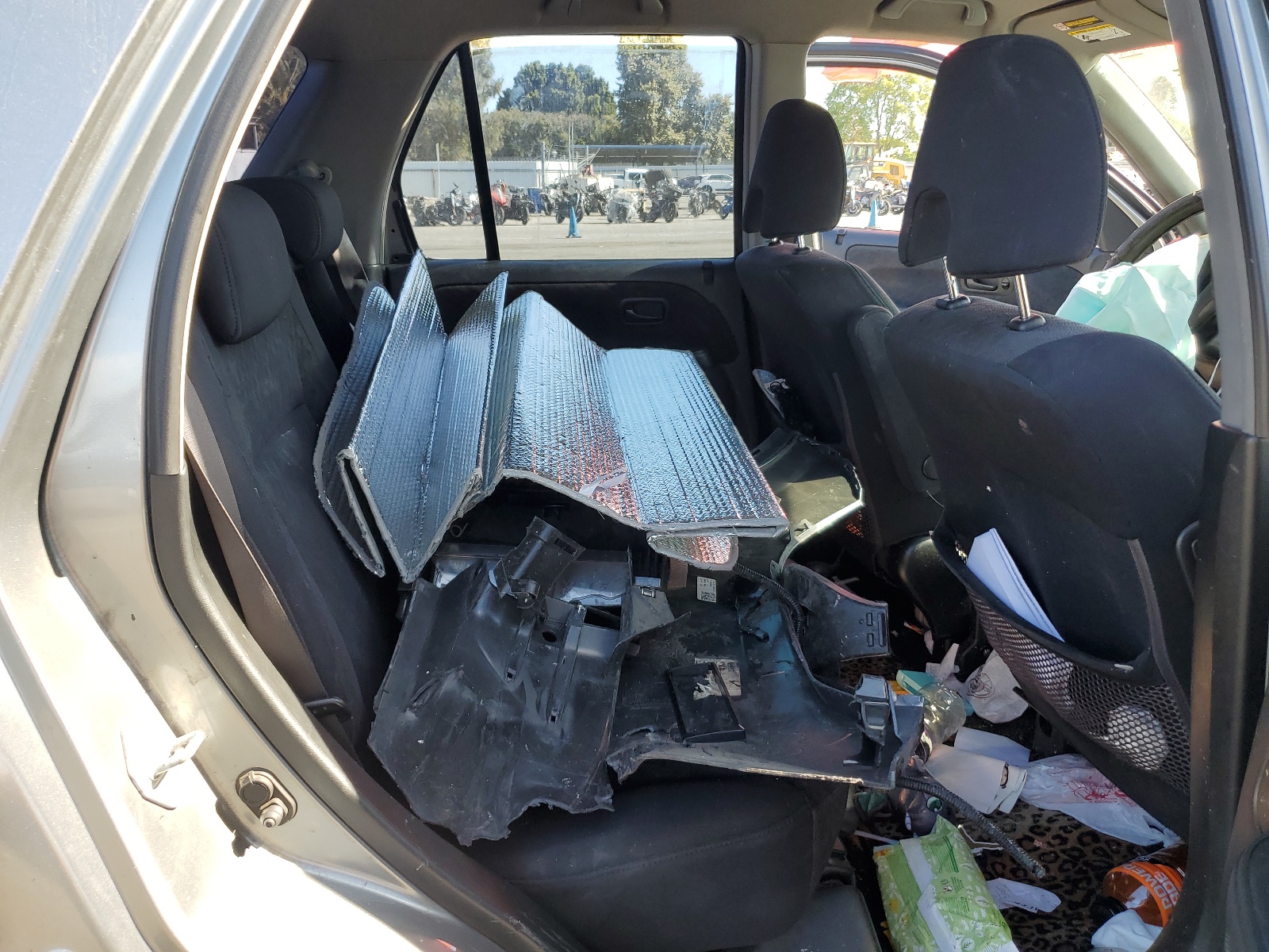 JHLRD68515C021303 2005 Honda Cr-V Lx