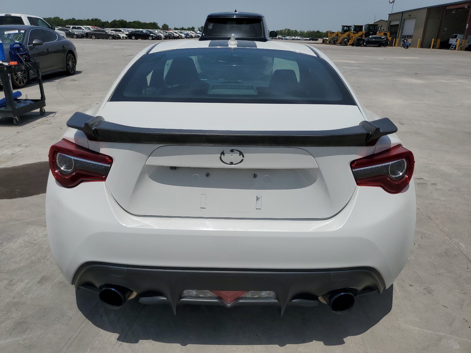 JF1ZNAA10H8707639 2017 Toyota 86 Base