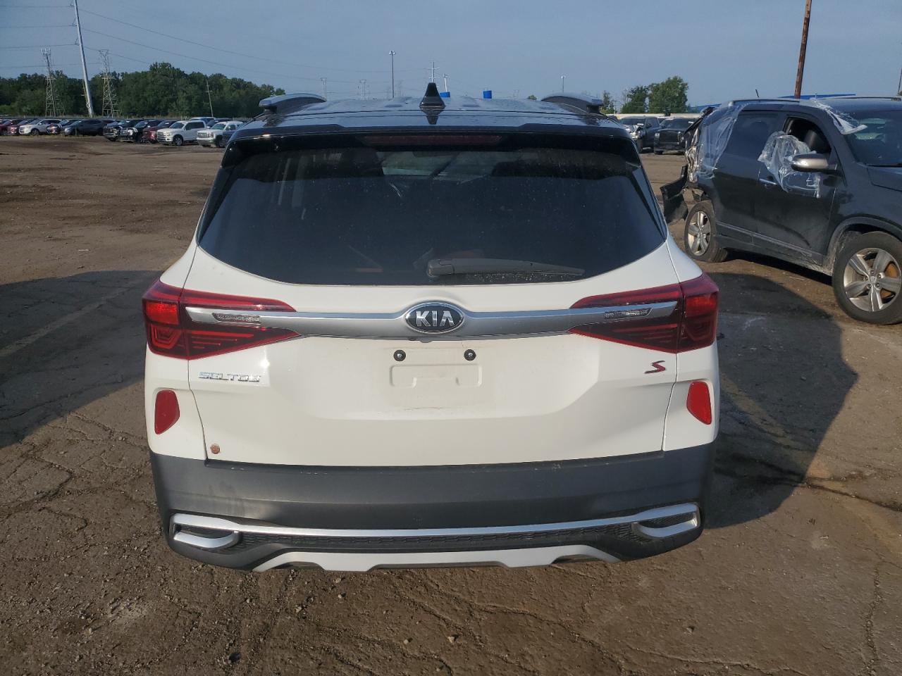 2021 Kia Seltos S VIN: KNDEUCAA8M7186175 Lot: 69754954