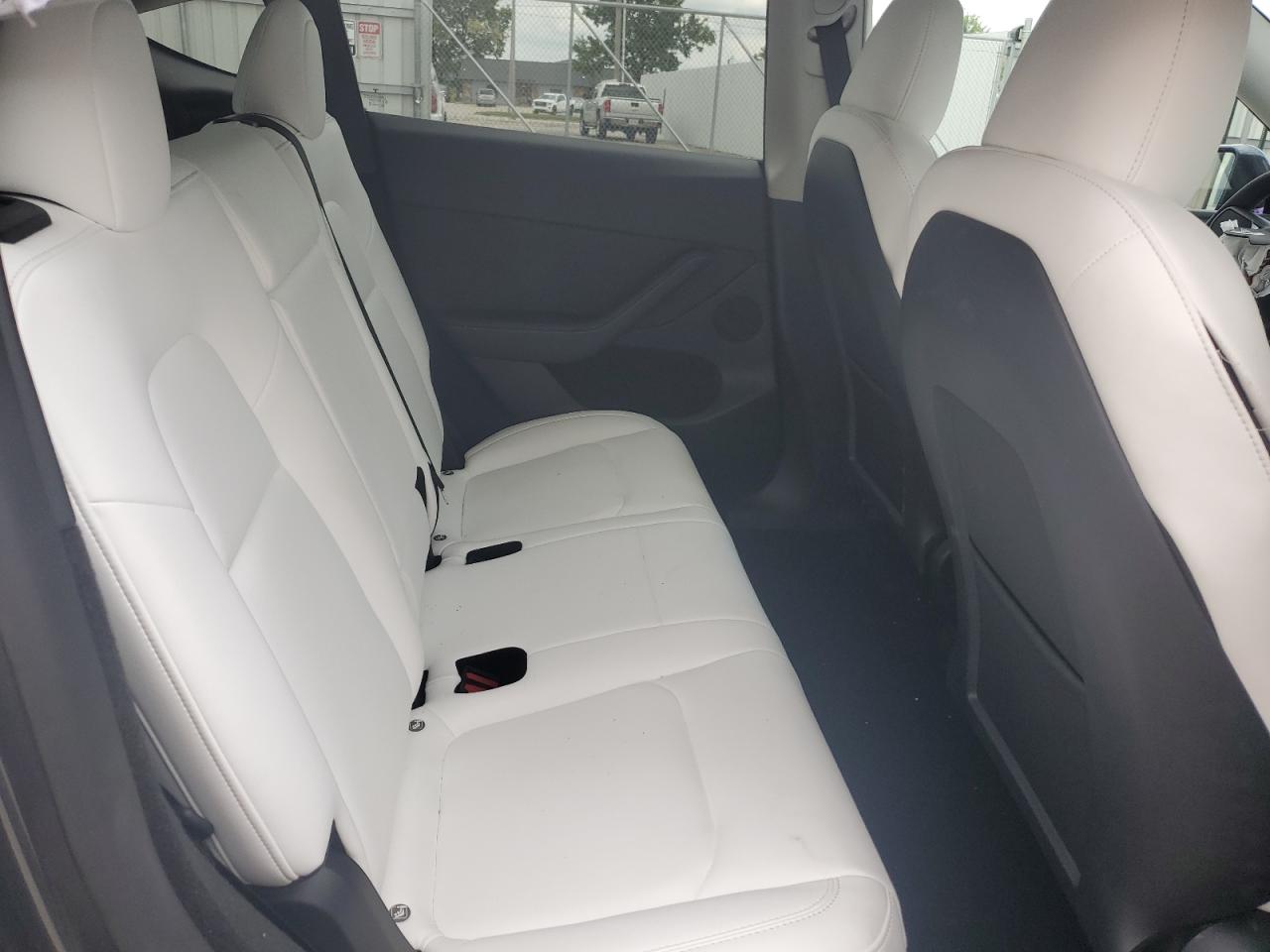 7SAYGDEFXPF956118 2023 Tesla Model Y