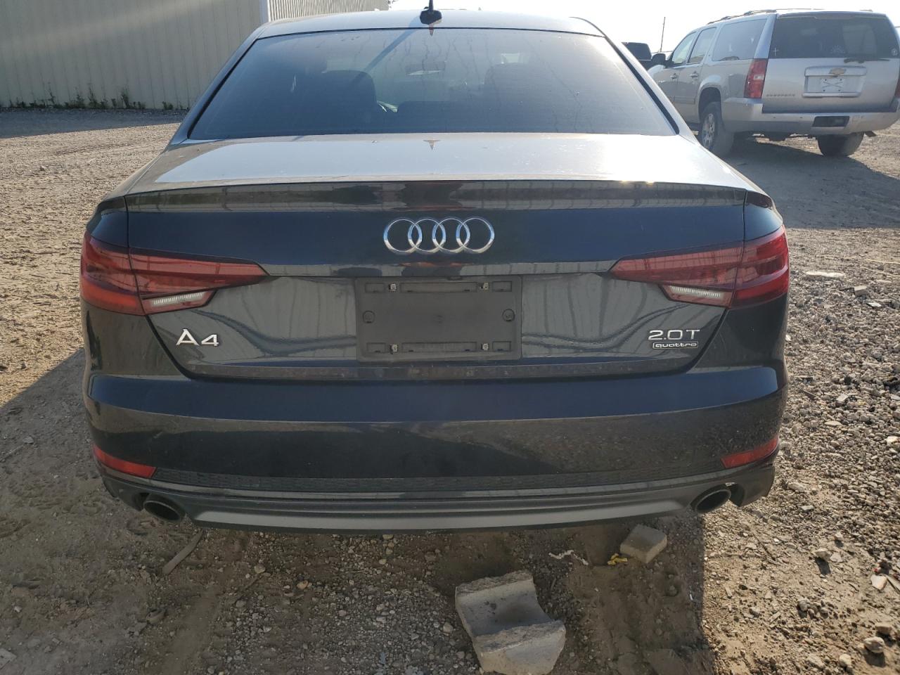 WAUNNAF47JA089212 2018 Audi A4 Premium