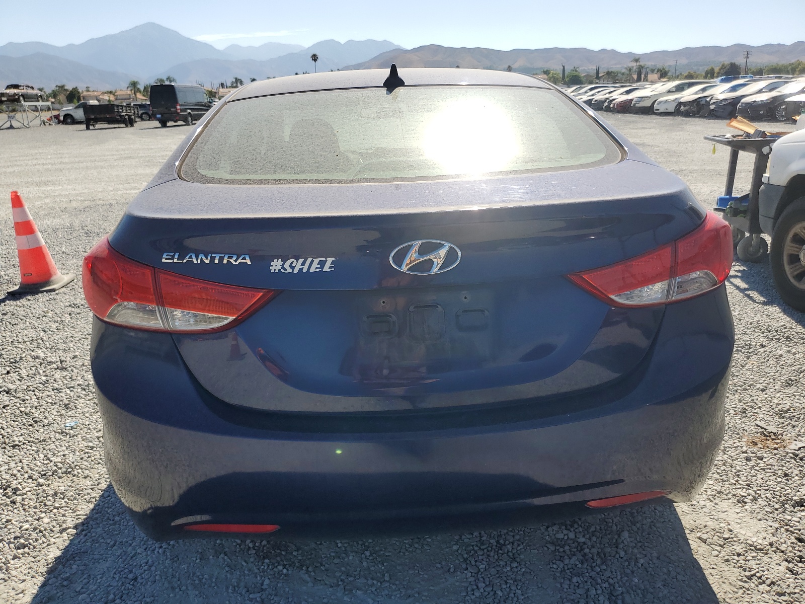 2012 Hyundai Elantra Gls vin: 5NPDH4AE6CH127841