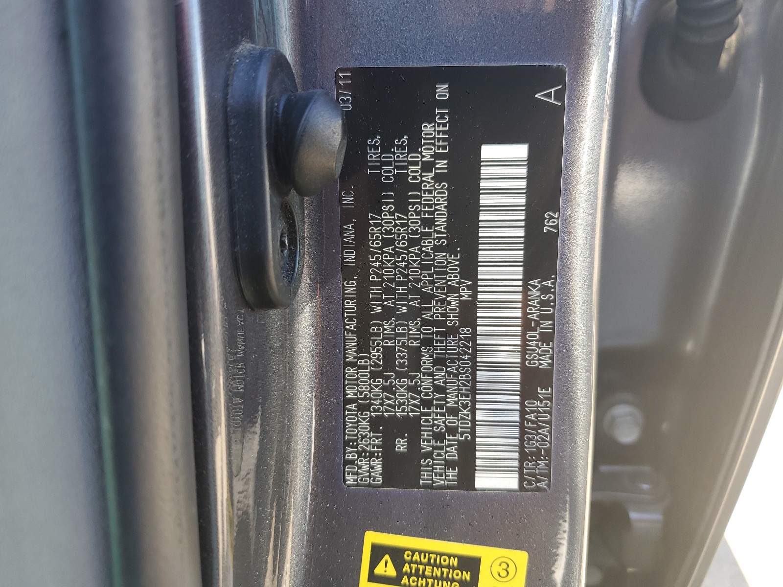 5TDZK3EH2BS042218 2011 Toyota Highlander Base