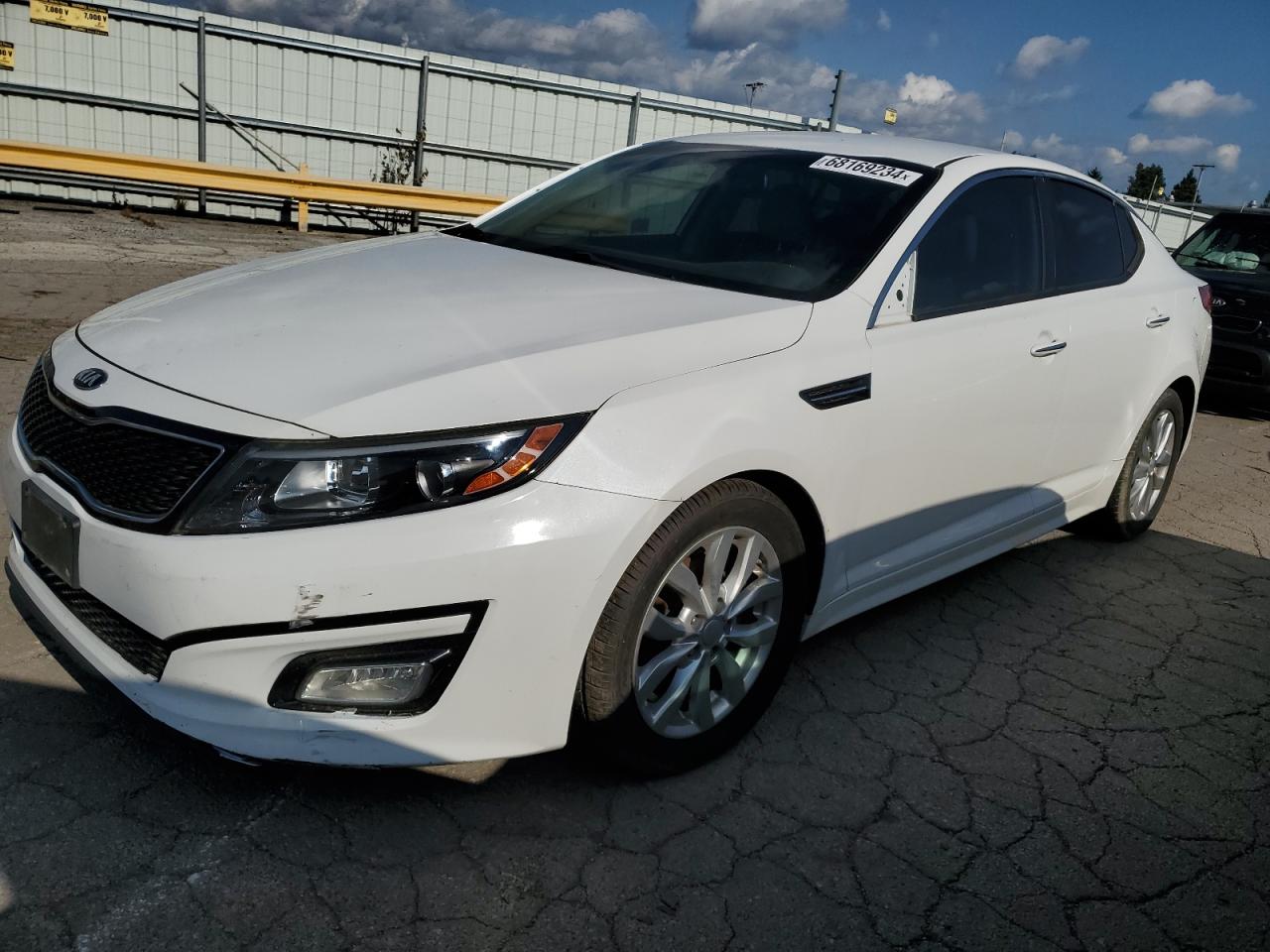 5XXGN4A70FG441377 2015 KIA OPTIMA - Image 1