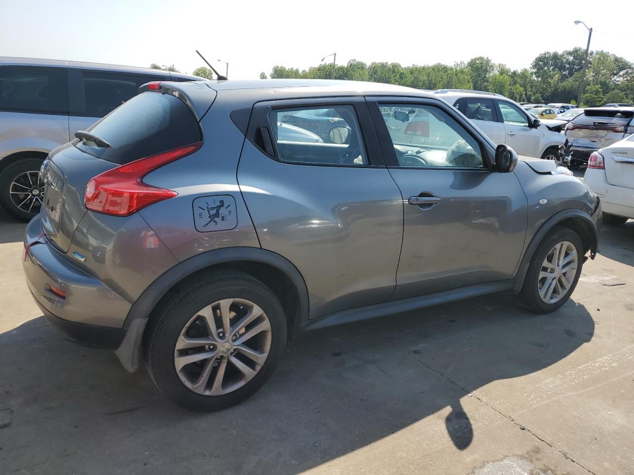 2013 Nissan Juke S VIN: JN8AF5MR4DT208206 Lot: 65986834