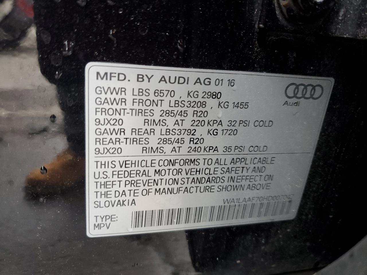 WA1LAAF70HD007047 2017 Audi Q7 Premium Plus