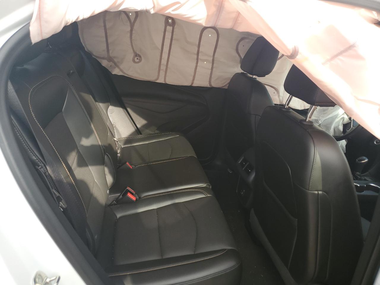 2019 Chevrolet Equinox - Image 11