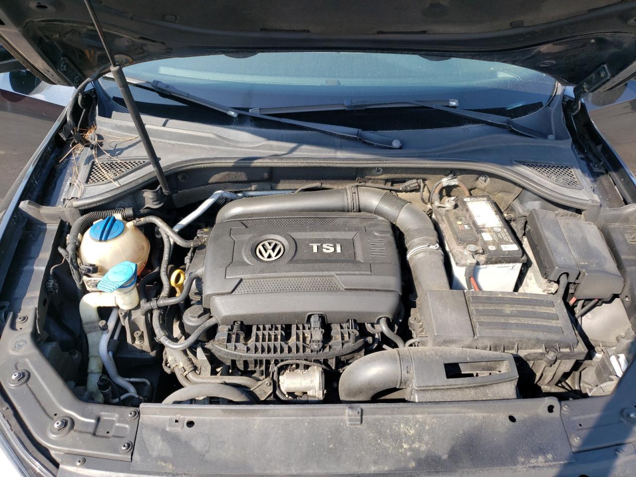 2015 Volkswagen Passat Se VIN: 1VWBS7A38FC063095 Lot: 68435525