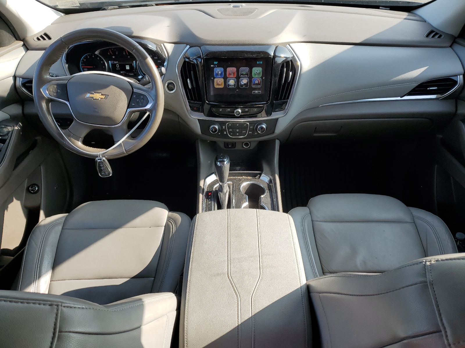 1GNEVHKW7JJ175419 2018 Chevrolet Traverse Lt