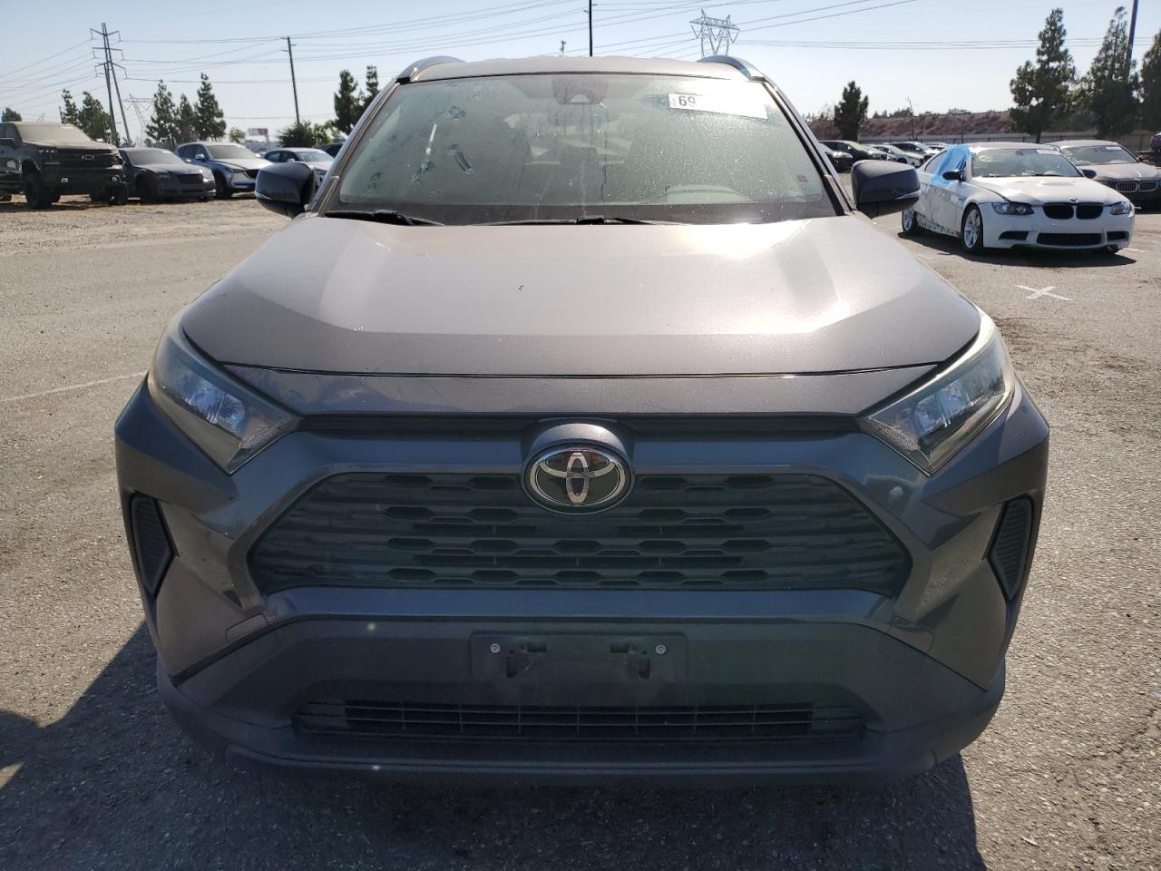 2019 Toyota RAV 4 - Image 5