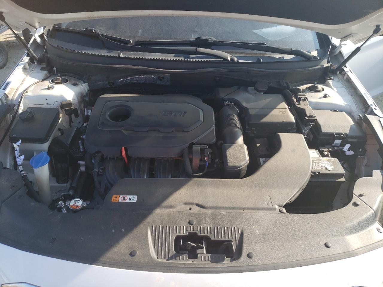 2016 Hyundai Sonata - Image 11
